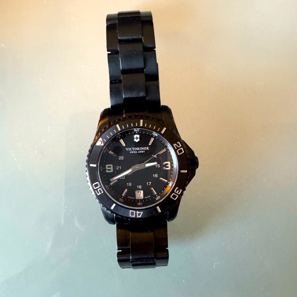 Victorinox Maverick Swiss Army Watch